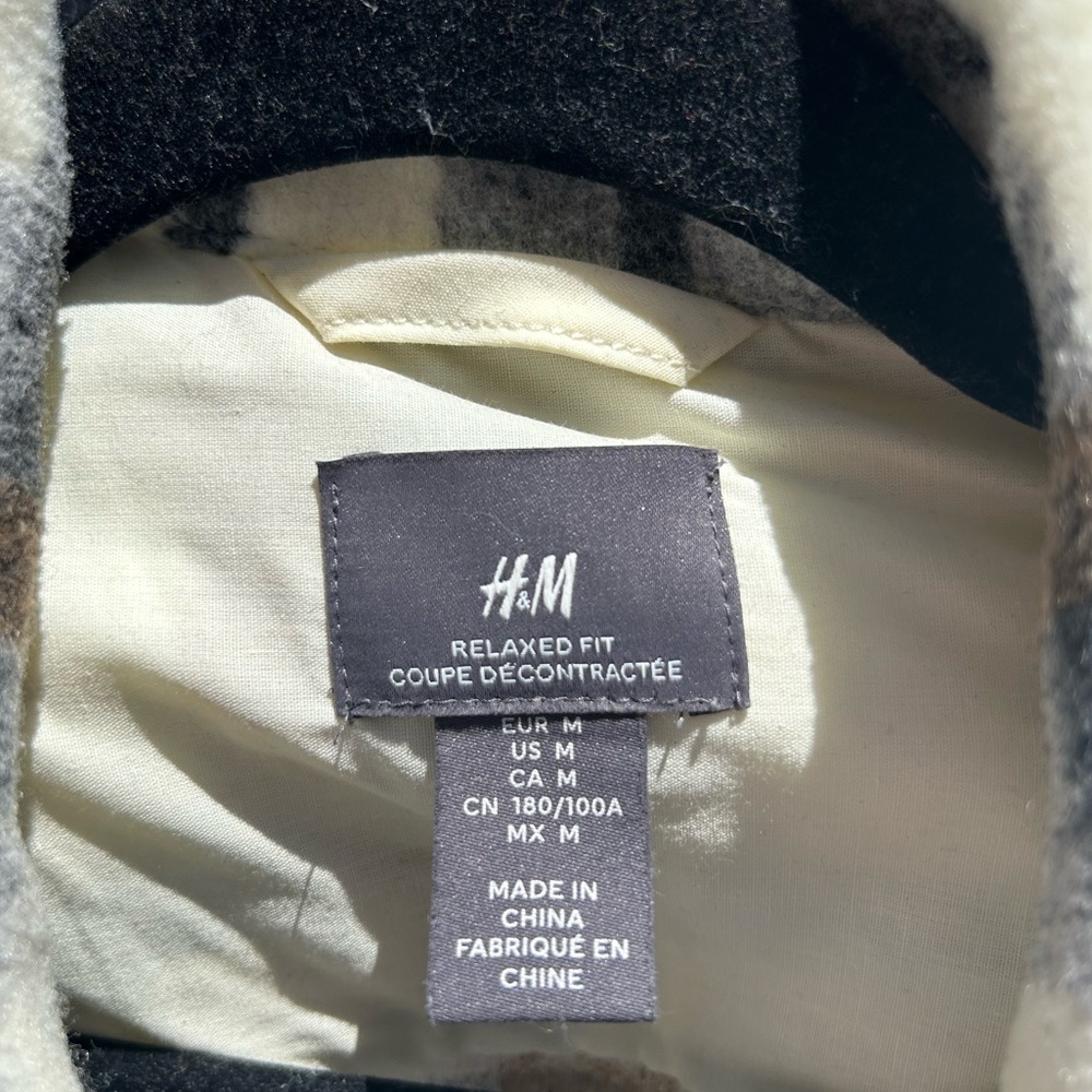 H&M Fleece Pattern Jacket - Picture 4 of 4
